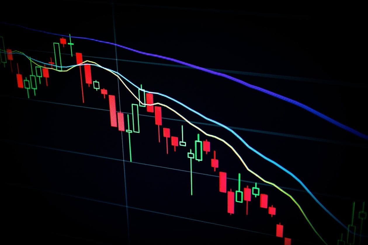 Speech-to-Text for Financial Compliance: Meeting MiFID II and SOX Recording Requirements
